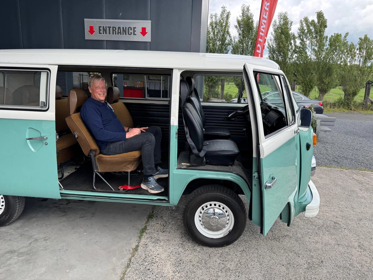 Busje komt zo!